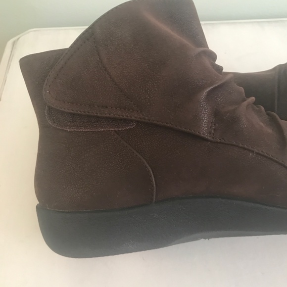 Cloudsteppers by Clark’s Blount booties - Picture 10 of 14